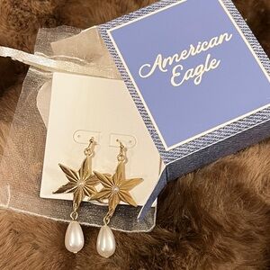 American Eagle Star & Pearl 2” Drop Earrings Fish Hook Dangles Gold Tone